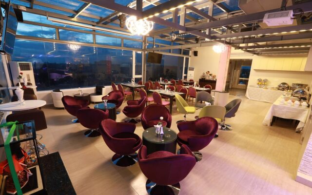 Rose Palace Hotel Yangon