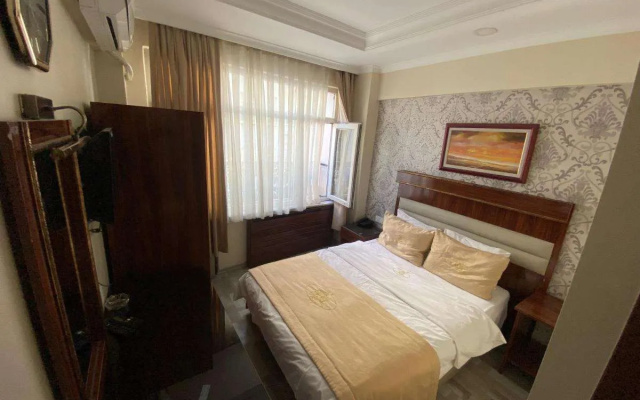 Elit Palace Hotel