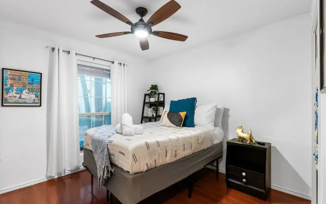 Warm Austin 3BR 2Bath Home Pet Friendly