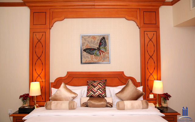 Royal Concorde Hotel & Suite