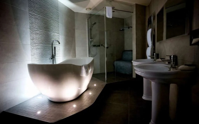 Claregalway Hotel