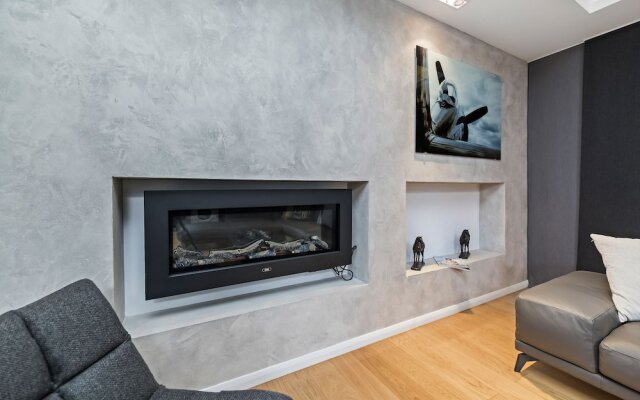 Vernescu Luxury Residence