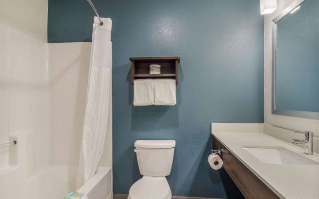 WoodSpring Suites Broomfield-Westminster