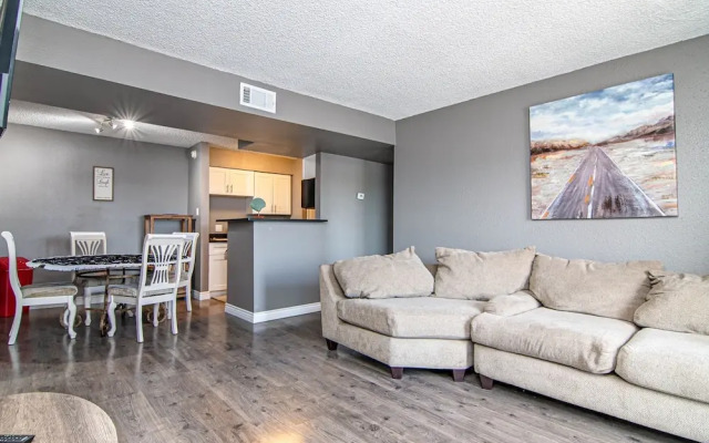 Midland Condo With Pool