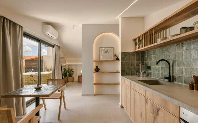 Veranda Suite