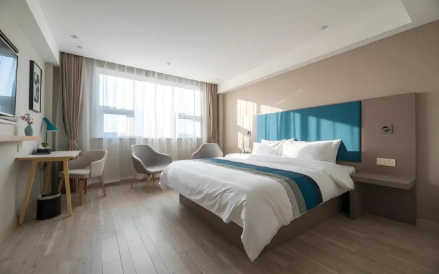 Homeinn Selected Hotel (Wuxi Anzhen East Railway Station RT-Mart)