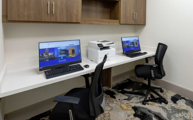 Hilton Garden Inn St. Cloud