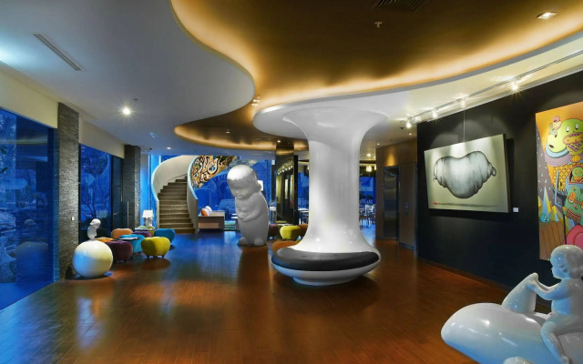 REGANTRIS Hotel Surabaya
