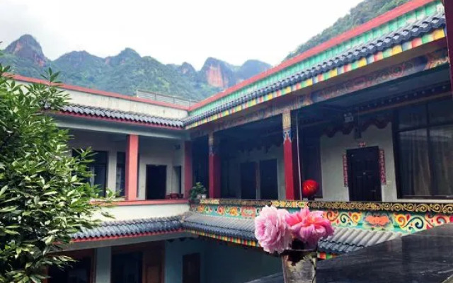 Zixin Space Leisure Hotel