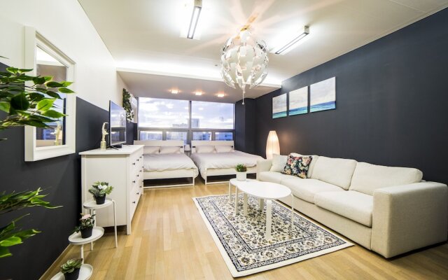 D-3 RaDi's House