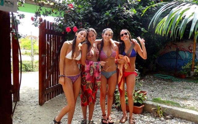 Hostal Moai