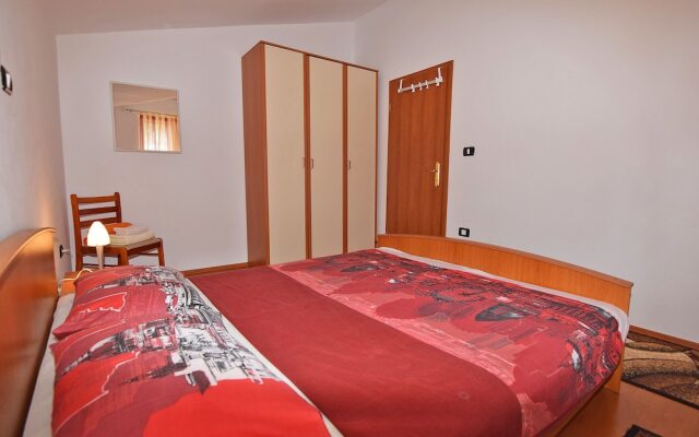 Apartments Jeromela