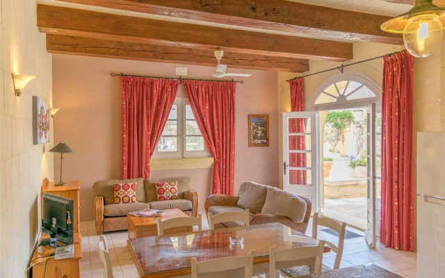 Villagg Tal-fanal - 4 Bedroom Maisonette