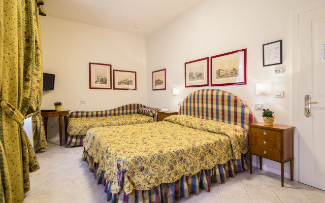 Hotel Italia