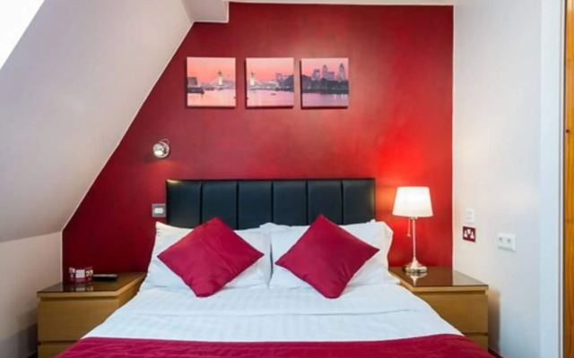 Adria Hotel
