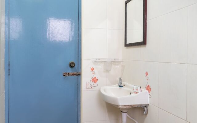 OYO 28265 The Magnum Inn