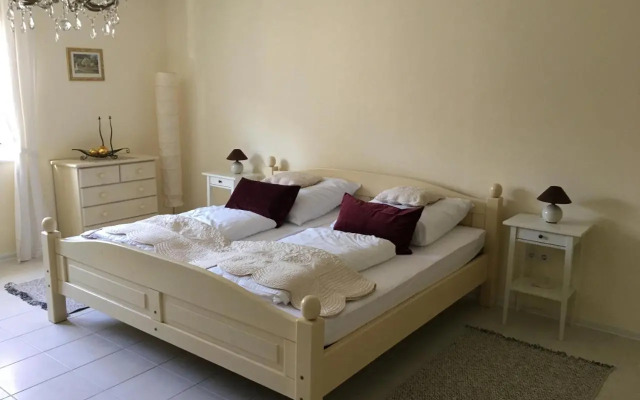 Villa Ida