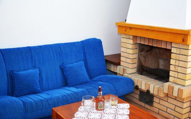 Apartments Cirkovic