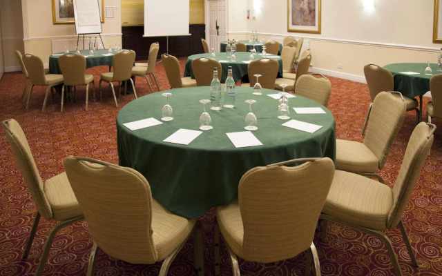 Holiday Inn Milton Keynes - East M1, Jct. 14 by IHG