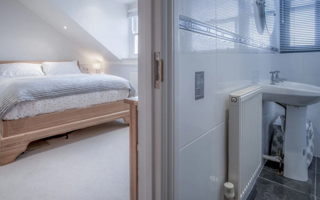 South Beach View- 2 Bedroom - Tenby