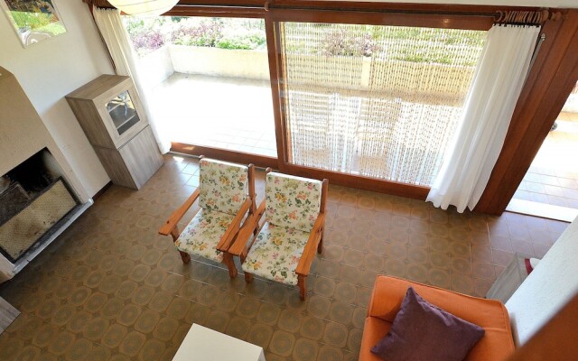 Apartment La Fiore 1 With Pool