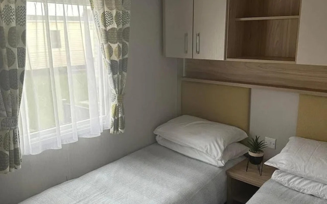 Mikey 3 bed Balcony Rhyl