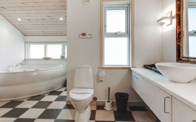 "Kenai" - 300m from the sea in Bornholm