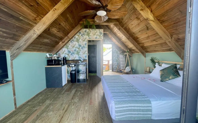 Anaelodge