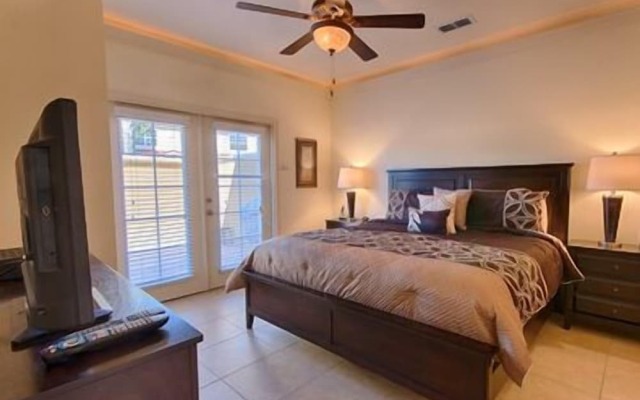 Courtyard Retreat