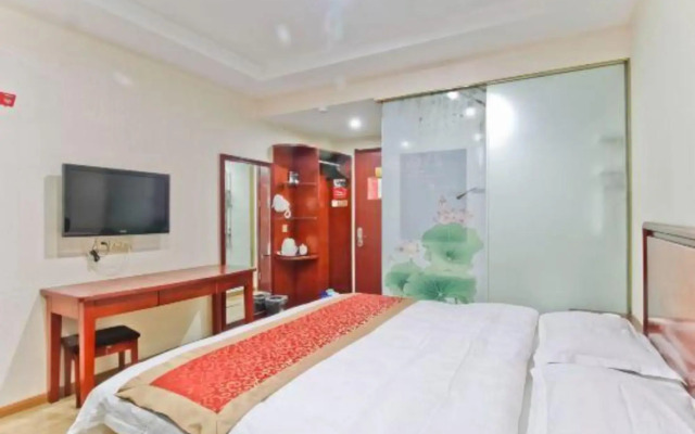Hongri Zhongtian Express Hotel (Hefei Baohe Garden Branch)