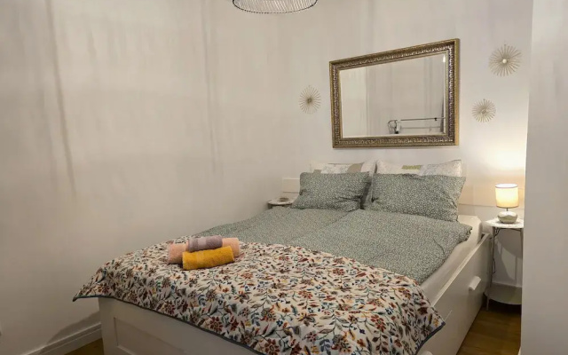Two-Bedroom Apartment SEVEN