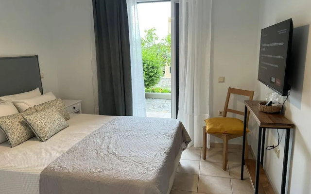 Barbati Bay Elegant Apartments