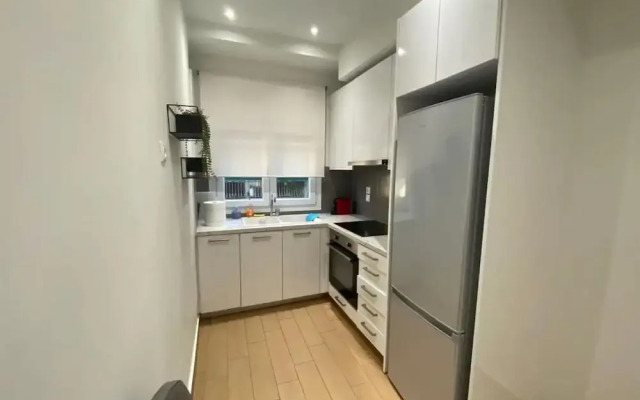 Utopia Apartment- At019