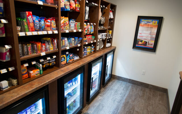 My Place Hotel - Brookings, SD