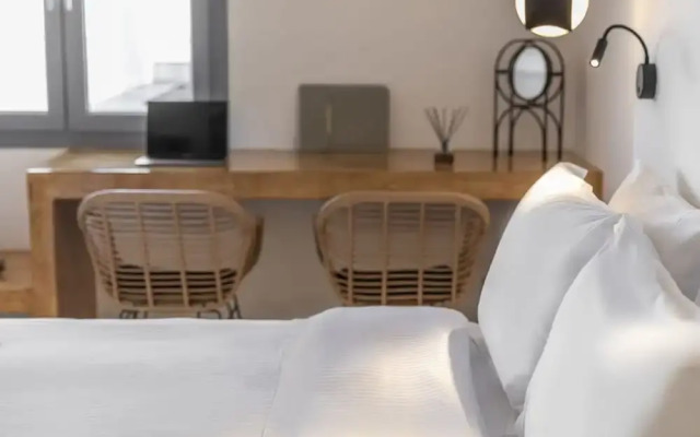 La Estrella 4 Suites with Sea View & 4 Prive Hot Tub