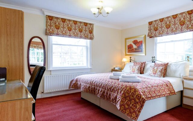 Springfield House - Birmingham Airport & NEC