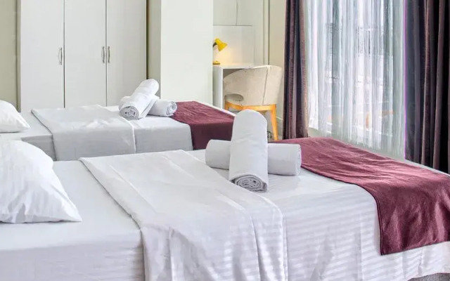 Yeniciftlik Otel