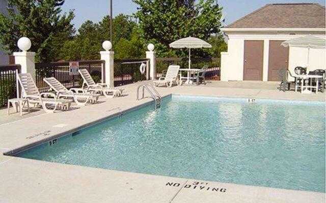 Comfort Inn Garner Clayton I-40