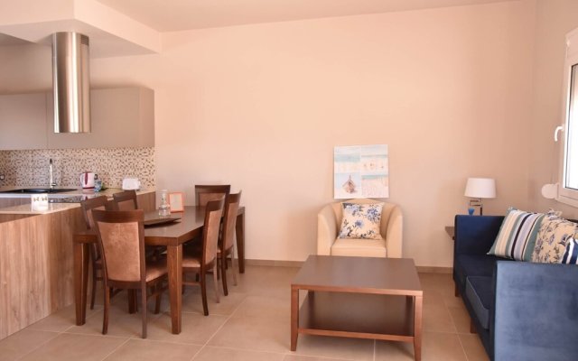 This 2 Bedroom Villa Offers Wonderful Amenities for a Family Vacation