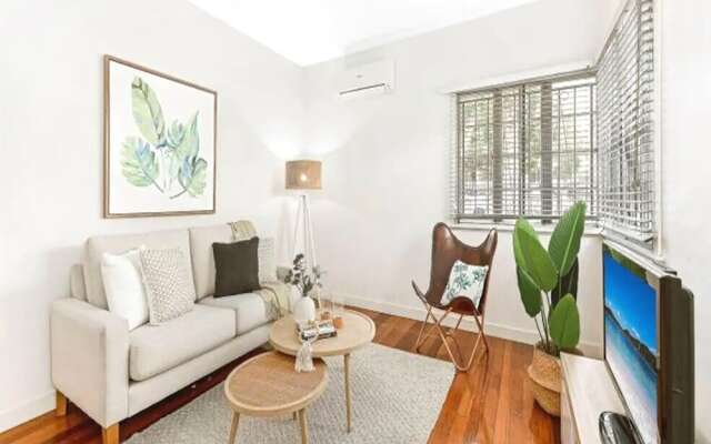 Guest House on Hamilton