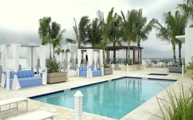 Beach House Bal Harbour