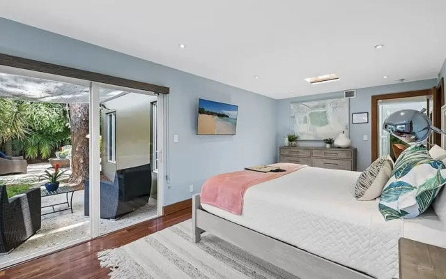 Wilton Manors Stunning Gated Oasis