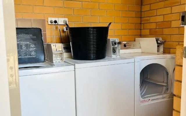 Unwind Glenelg Studio Apartment no 31