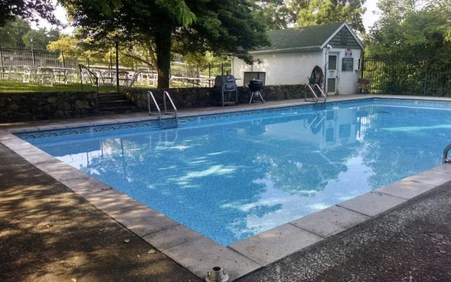 Briar Patch Bed & Breakfast Inn