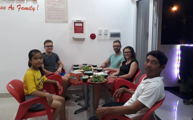 Ideal Villa and Hostel