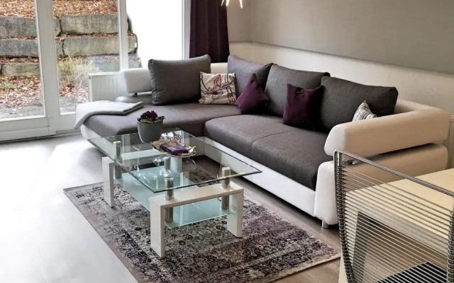 Ruhiges Und Zentral Gelegenes Apartment