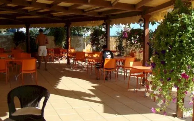 Pet Family Camping Cortina