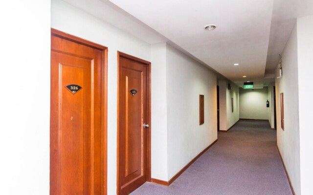 Holly Sentosa Hotel by OYO Rooms