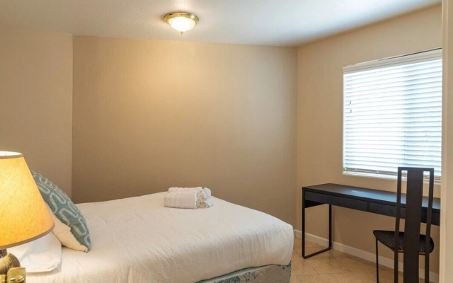 Cozy 2-bedroom in East Palo Alto