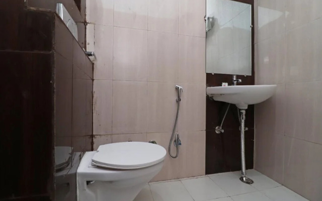 OYO 28849 Hotel Sunshine